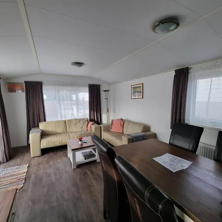 Mamamia Nr. 54 Op Chaletpark Bregkoog De Koog (Texel)