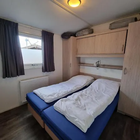 Mamamia Nr. 54 Op Chaletpark Bregkoog